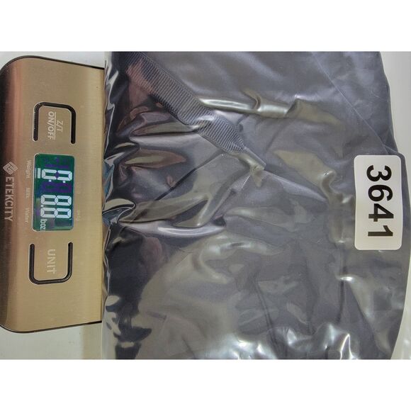 Lululemon Women's Camo Black Hoodie Vest - sz 4 - Picture 6 of 6